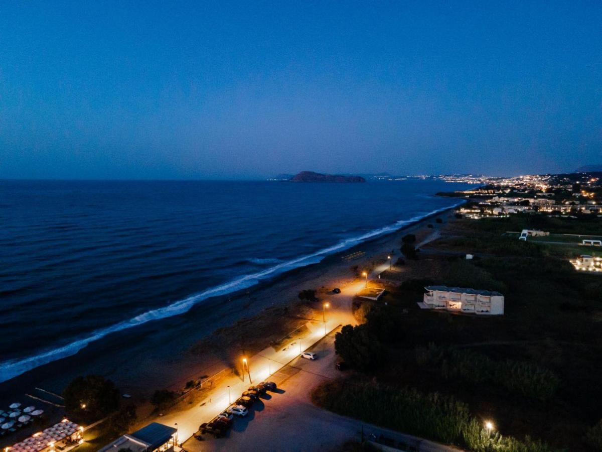 Villa Rodo Pirgos Psilonerou エクステリア 写真