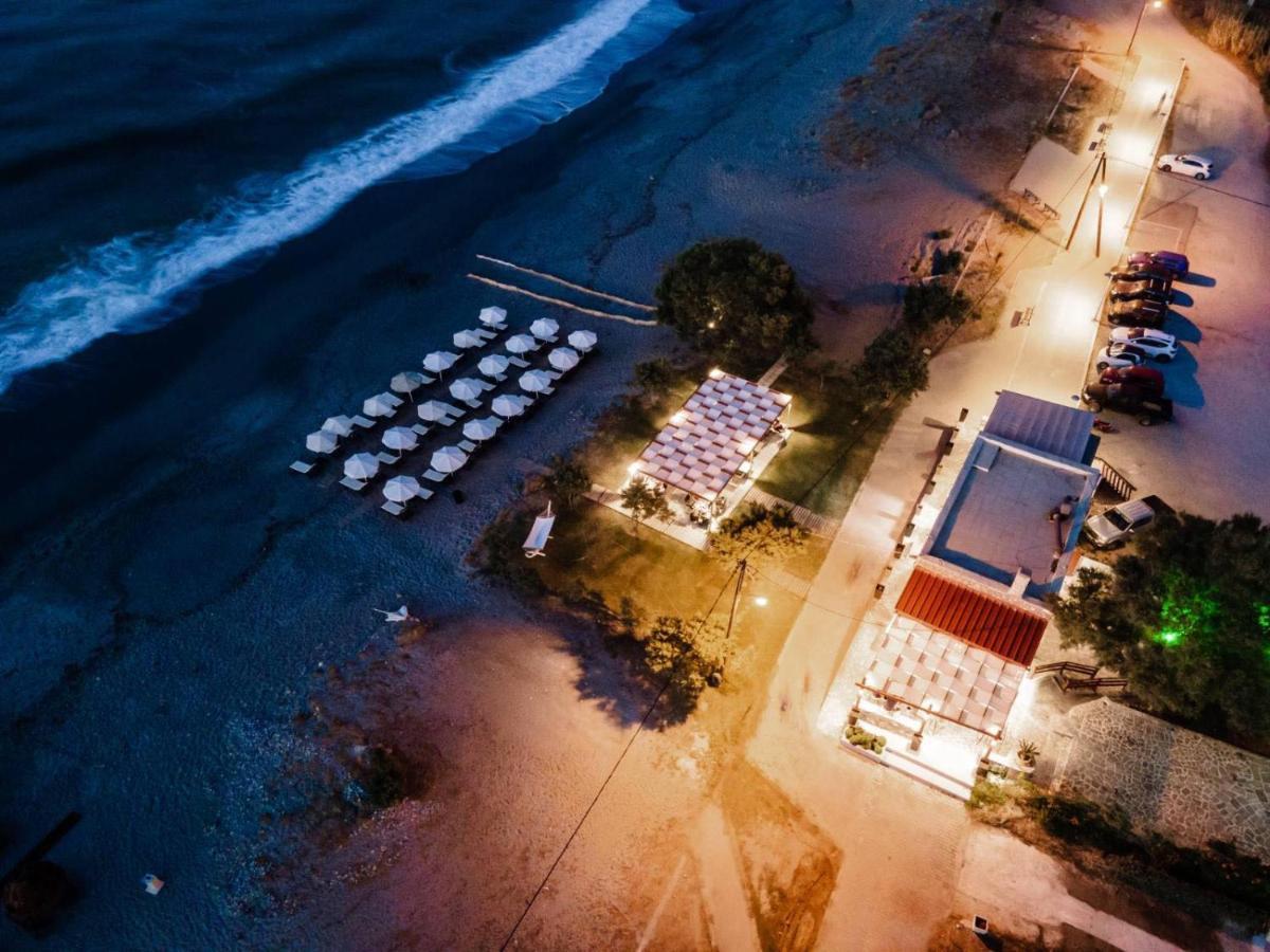 Villa Rodo Pirgos Psilonerou エクステリア 写真
