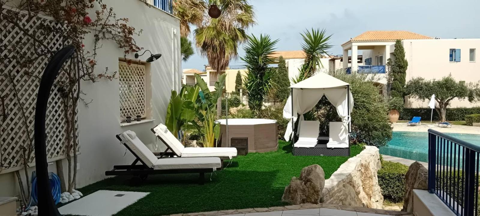 Villa Rodo Pirgos Psilonerou 部屋 写真